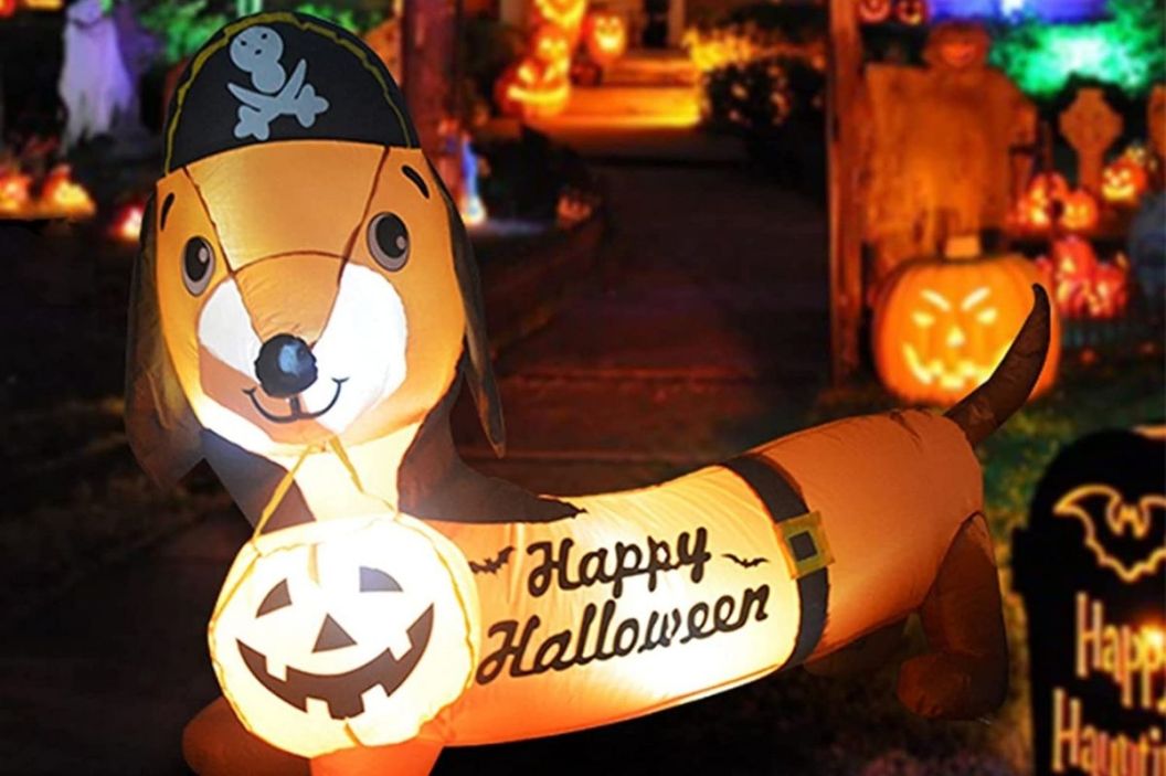 halloween inflatable dog